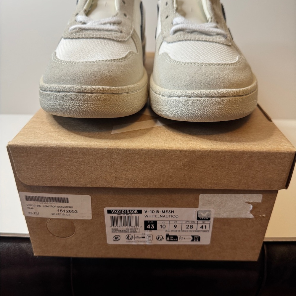 Veja Men's V-10 B-Mesh Sneakers Size 10 US - Picture 8 of 10